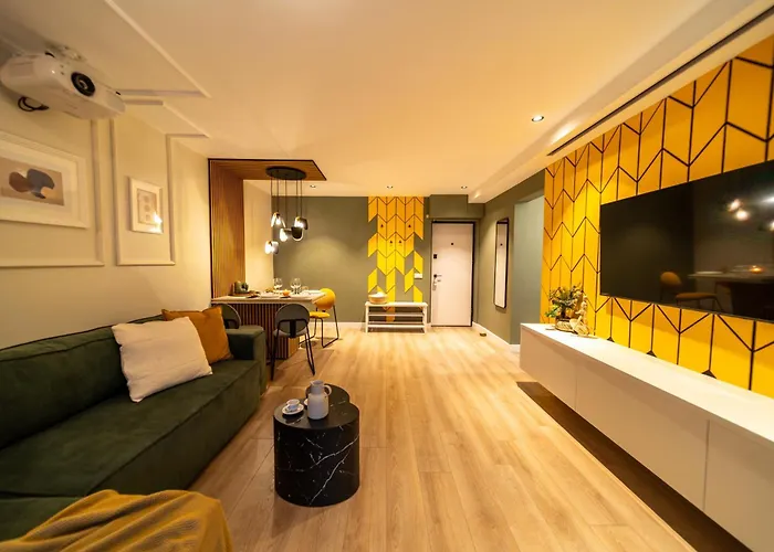 Bumblebee With Cozy Balcony Near Victoriei Avenue Apartman *