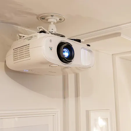 Apartmán Bumblebee With Cozy Balcony Near Victoriei Avenue